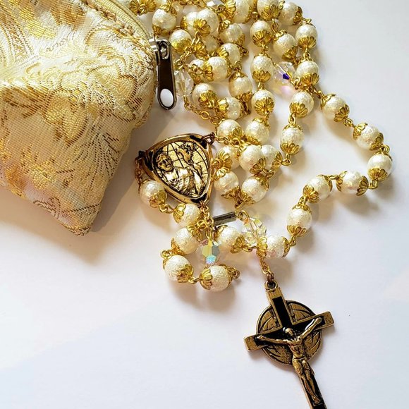 Variety of Rosaries - Picture 9 of 11